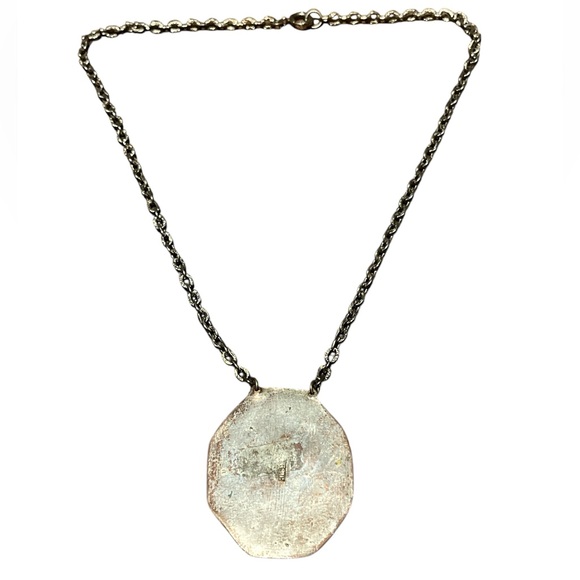 Vintage Antique Chinese Deep Carved Cinnabar necklace handmade - Picture 3 of 12